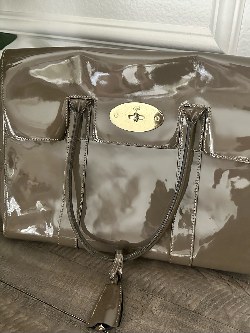 Patent Leather large bag by Mulberry in Greige with Gold Hardware